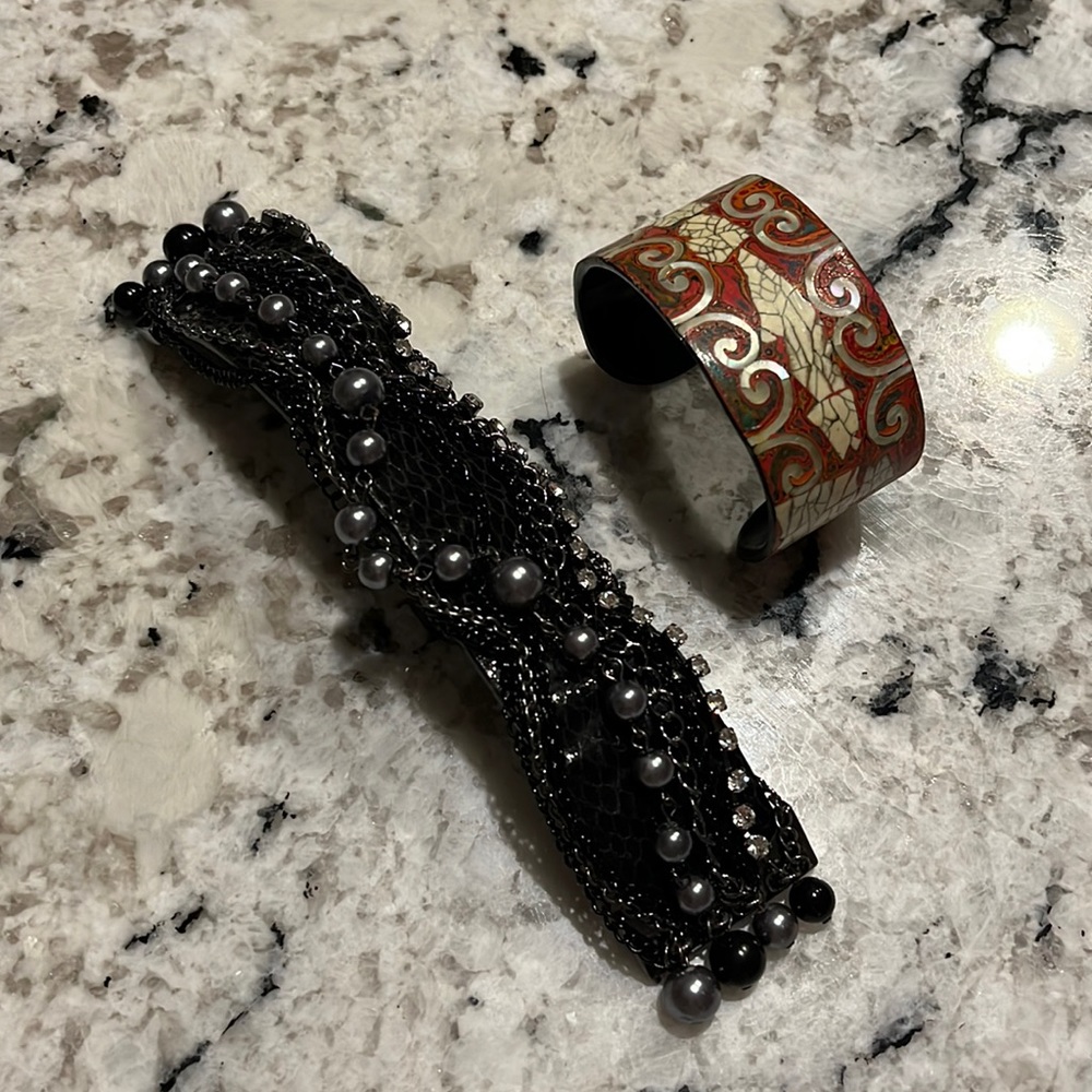 2 unique bracelets